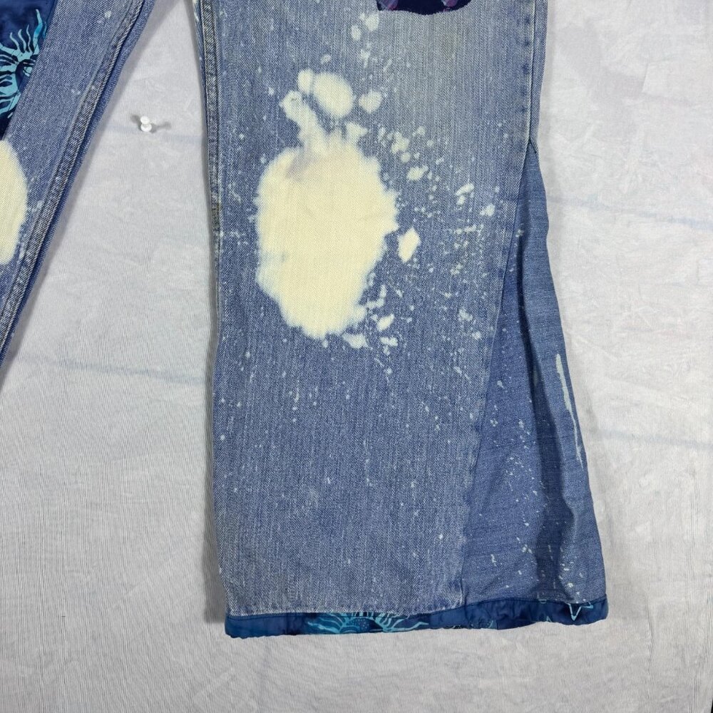 Levi Staruss Co. 505 Womens Flared Jeans Blue Relaxed Fit Patches Size 38x30 - Picture 12 of 16